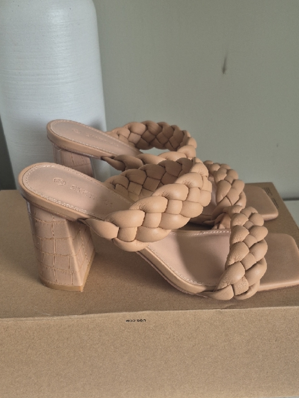 Braided Double-Strap Heel Slides in Nude - Picture 3 of 6